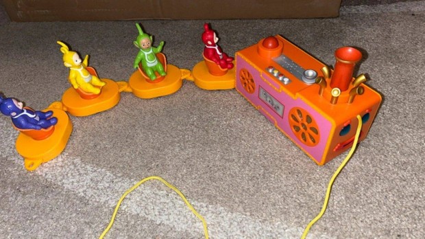 Teletubbies zenélő vonat