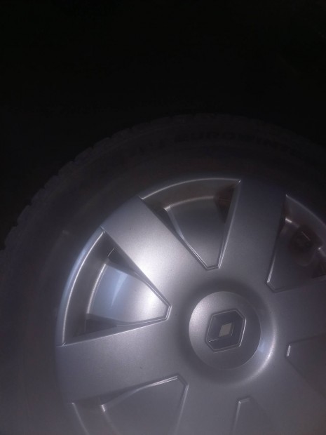 Tlgumi +felni +disztrcsa 