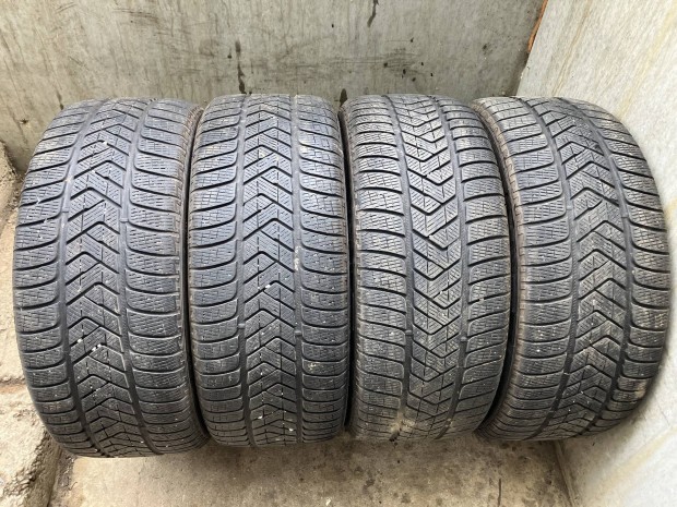Tli 255/40 r21 4db pirelli gumi