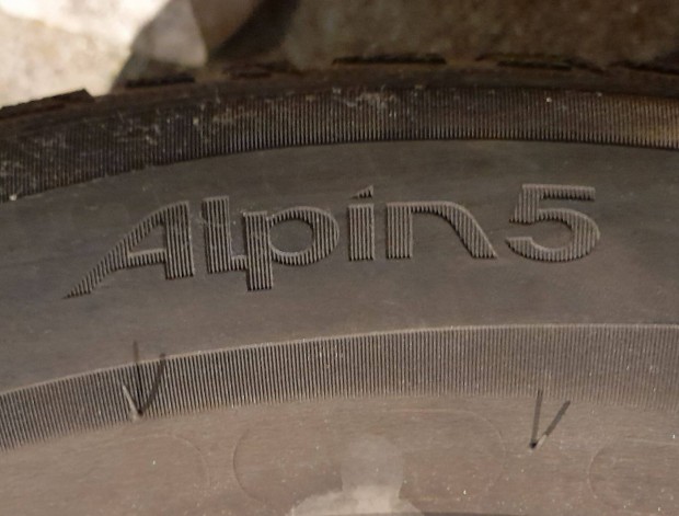 Tli Michelin Alpin5 205/60 R16