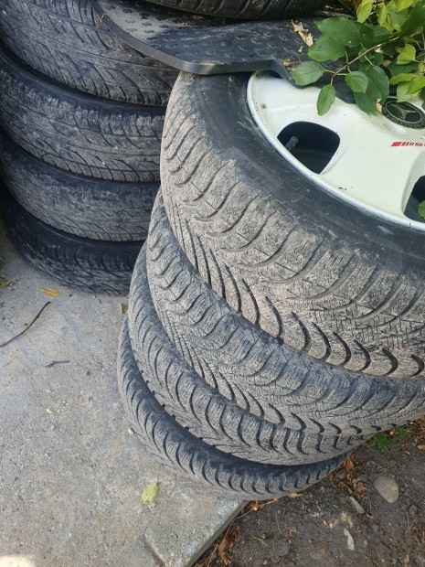 T�li + ny�ri garnit�ra egybe vihet� 