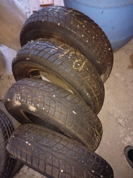Teli abroncs 175/70 R13