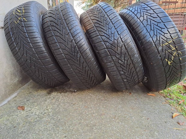 T�li aut�gumi felnivel