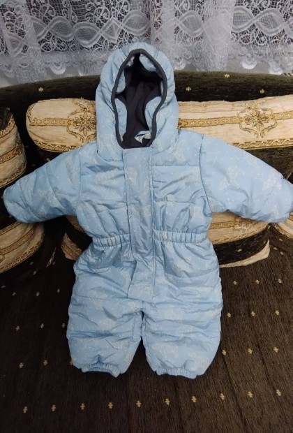 Téli baba overál