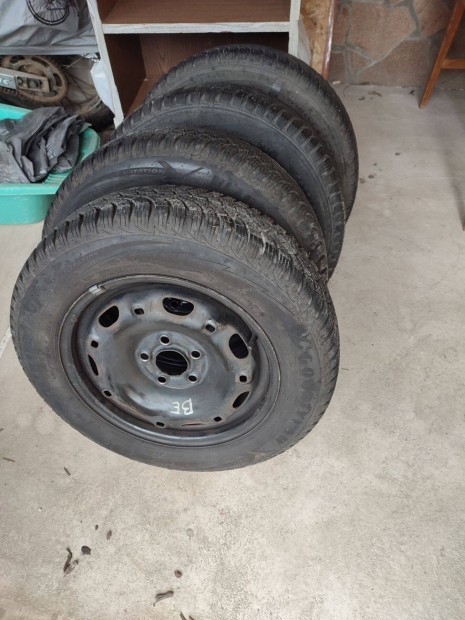 Tli gumi 165/70 R14 aclfelnin elad