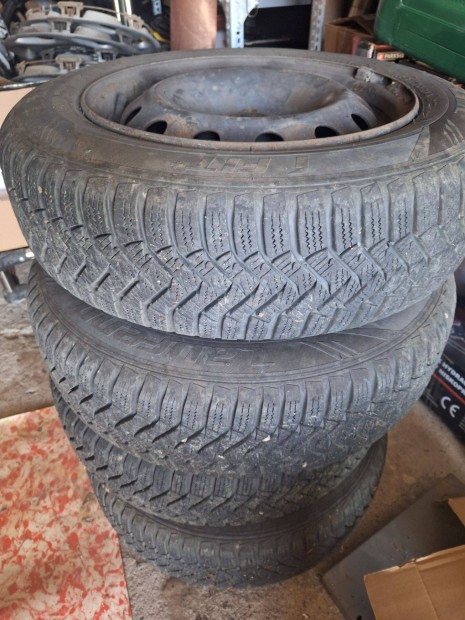 Tli gumi 165/70 R14 lemezfelnin