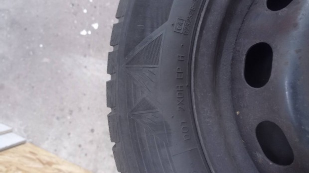 Téli gumi 195/65 R15