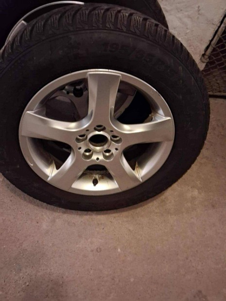 Tli gumi 195/65 r15