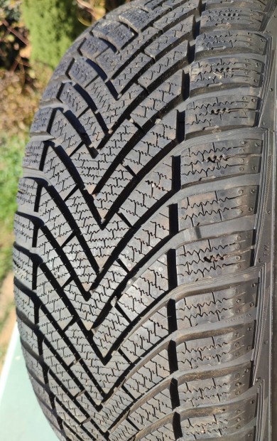 Tli gumi 205/55 R16 Ford focus