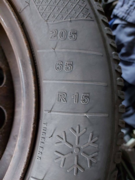 Tli gumi 205/65 R15 Kleber Krisalp HP3 aclfelnin 4 db