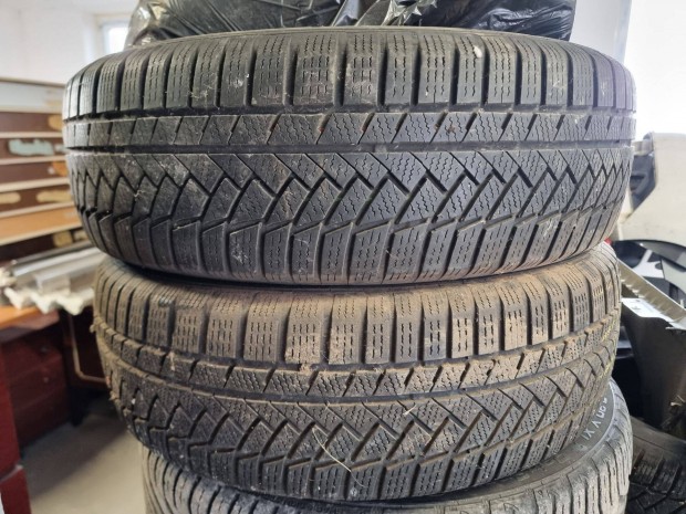 Tli gumi 215/65R17 Continental Wintercontact