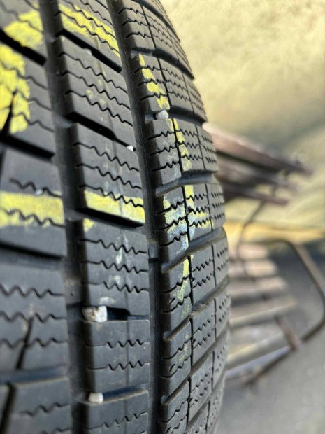 Tli gumi 220/50 R17