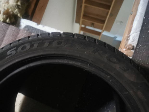 Tli gumi 225/45/R17 2db Pirelli 