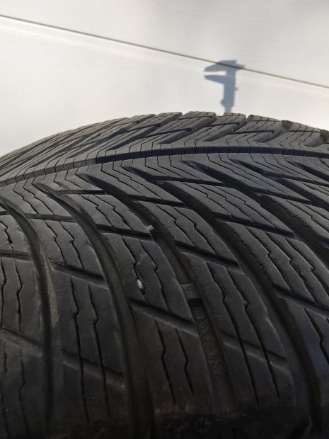 Téli gumi 225/55 R18 Michelin Pilot Alpin 5
