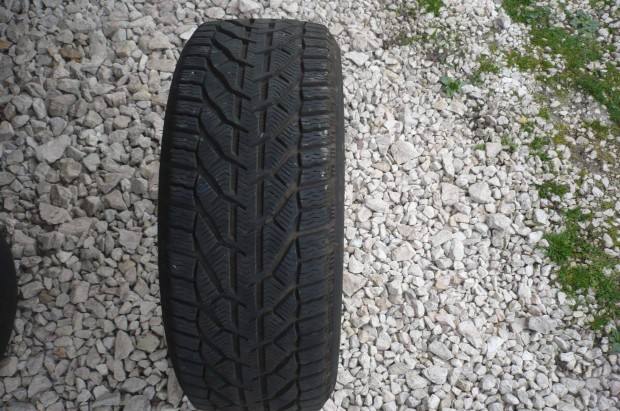 T�li gumi 225x45x17 1 darabb