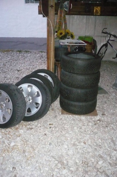 Téli gumi 225x45x17 kleber