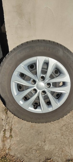 Tli gumi 5x114,3 R15