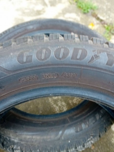 Tli gumi Good Year