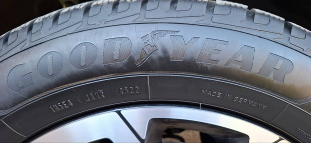 Tli gumi Goodyear Performance+ 225/60 R18