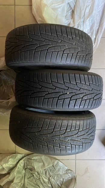 Tli gumi Kumho XL 225/50 R17 98R