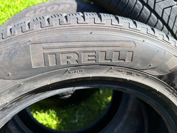 Tli gumi Pirelli 235/60/18 elad