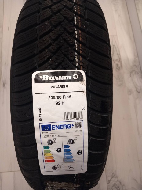 Tli gumi j Barum 205/60 R16 Polaris 6 92H elad