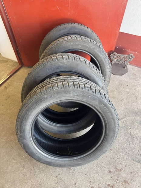 Téli gumi. Pirelli Sottorezo.