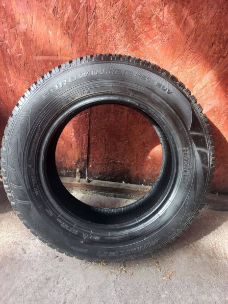 Téli gumi eladó!!! 4 db Falken Eurowinter 195/70 R16 94H M+S