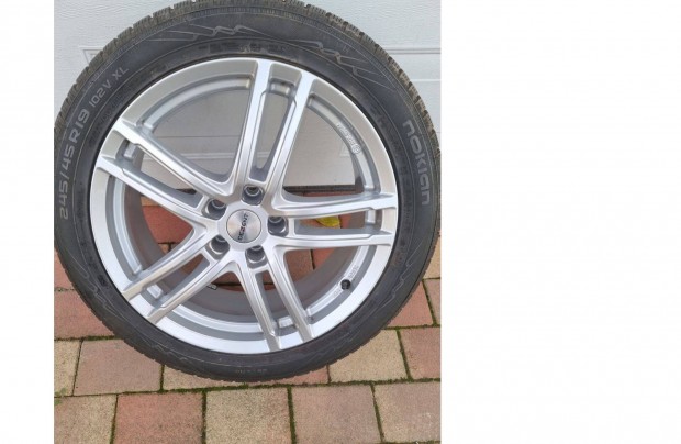 Tli gumi s alufelni szet elad