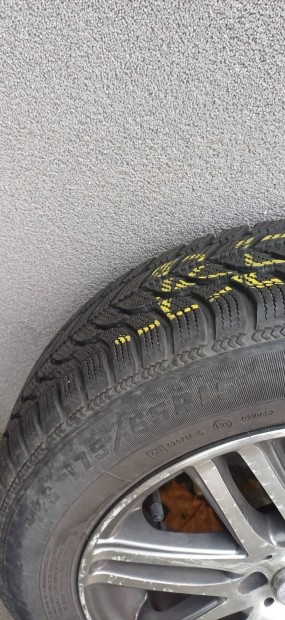 Tli gumi+felni szett