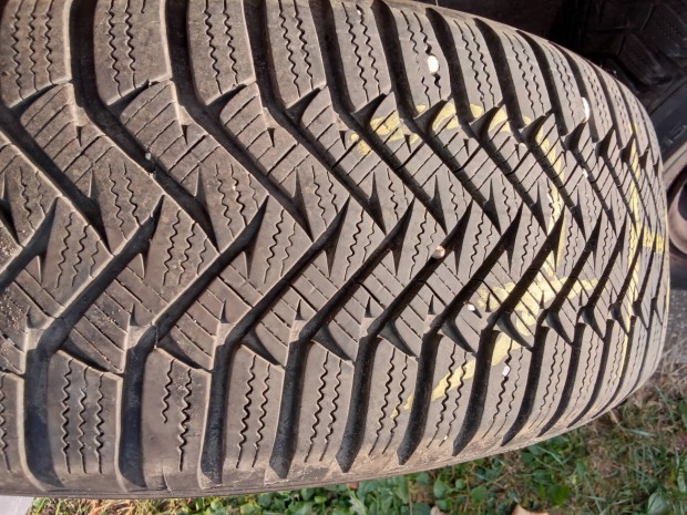 Téli gumi felnivel citroen berlingo