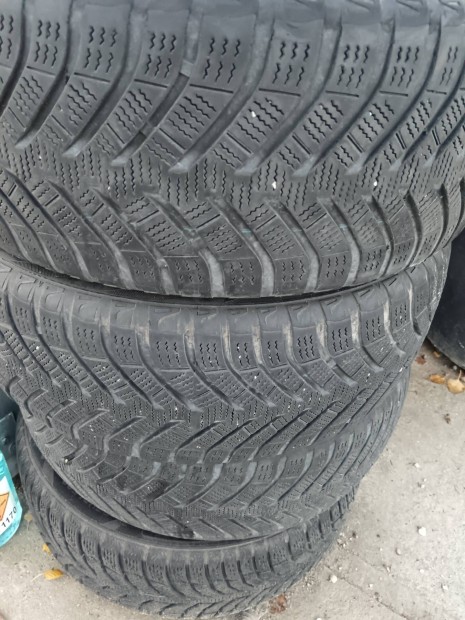 Tli gumi garnitra 205/55r16