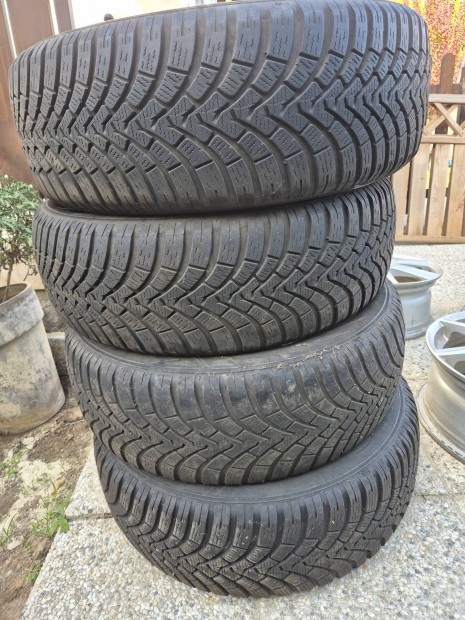 Tli gumi garnitra (4db) - Falken Eurowinter 215/60 R17