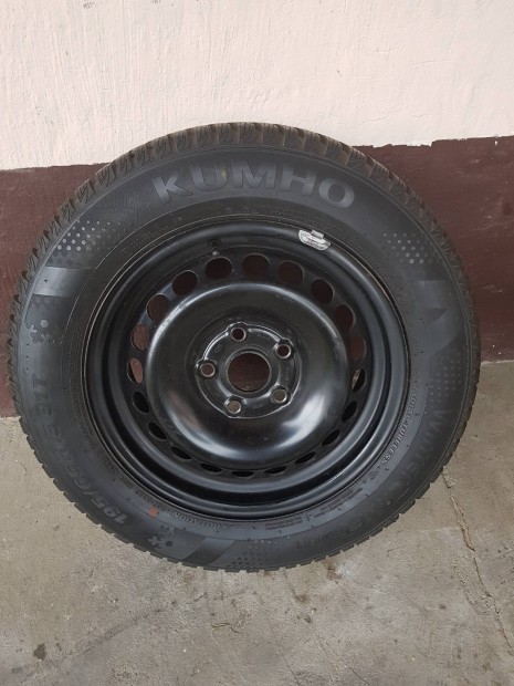 Téli gumi kumhó 195x65x15