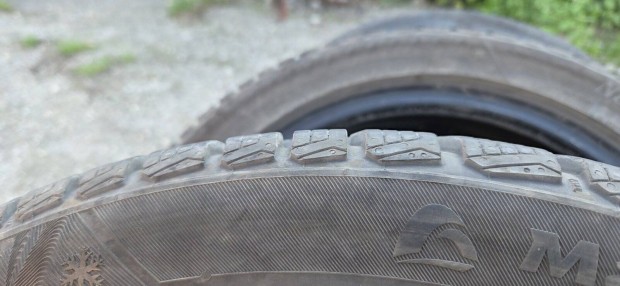 Téli gumi szett 225/45 R17