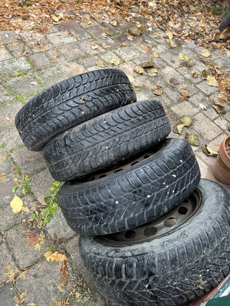 Teli gumi szett Ford Fiestra