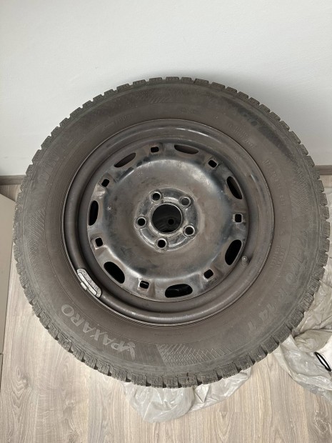 Téli gumi szett Paxaro Winter 175/70 R14, felnivel (VW Polo V), Szeged