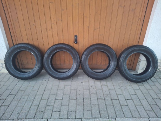 Tli gumi szett - Continental Wintercontact TS860 195/65 R15