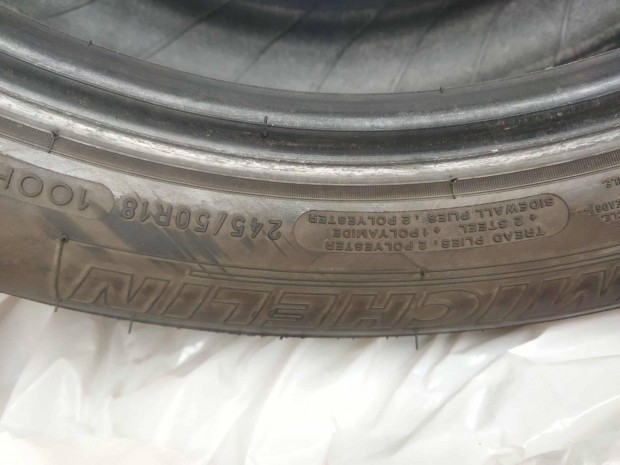 Tli gumi szett elad 245/50R18