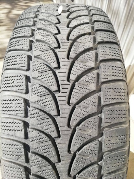 Téli gumik, abroncsok, 265/65 R17, Bridgestone