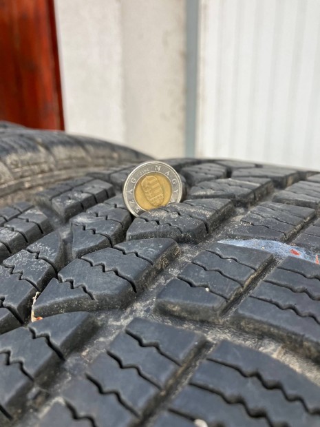 Téli kerékgarnitúra eladó