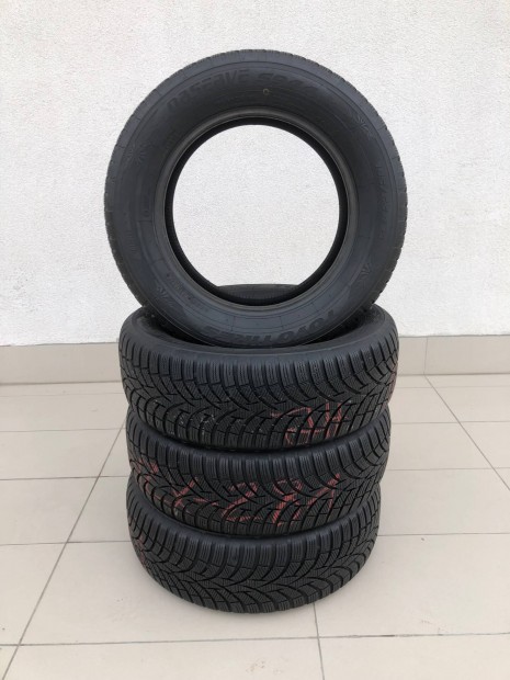 Tligumi 195/65 R15 Toyo