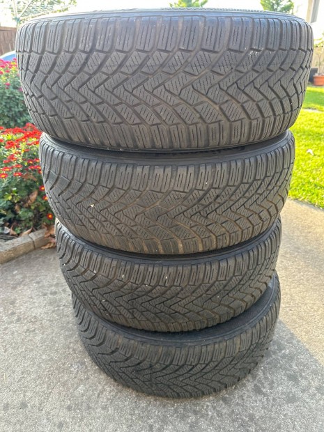 Tligumi 205/55 R16 Continental