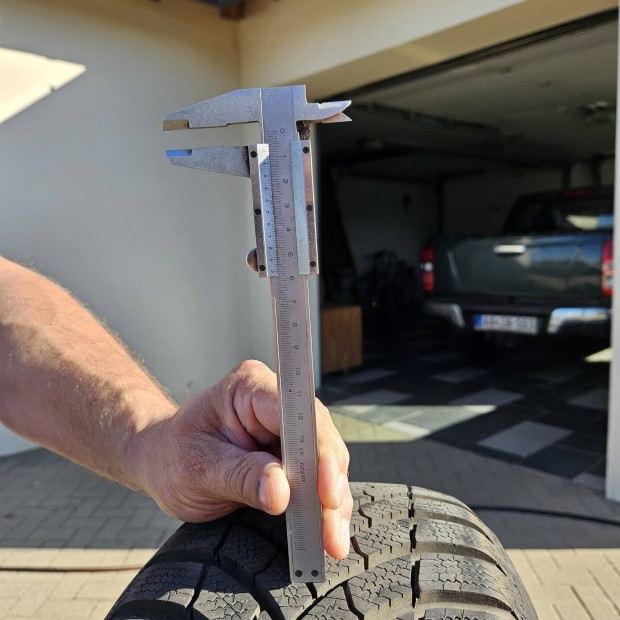 Téligumi 205/55 R17