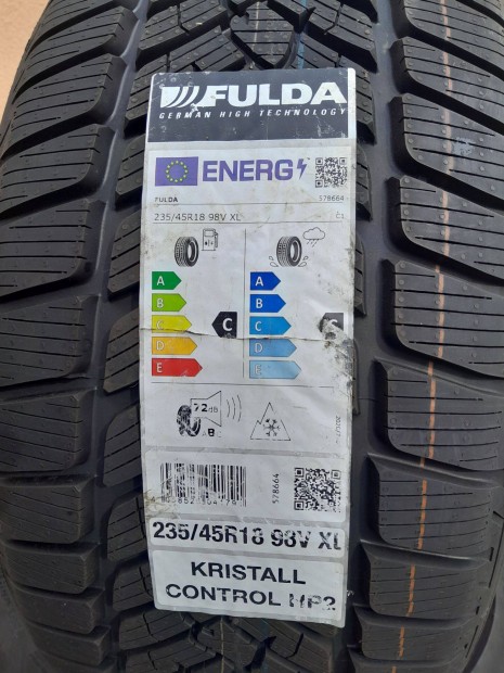 Tligumi 235/45 R18 Fulda Kristall 4 db j