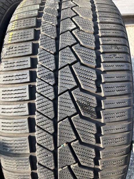 Tligumi 245/40 R20 