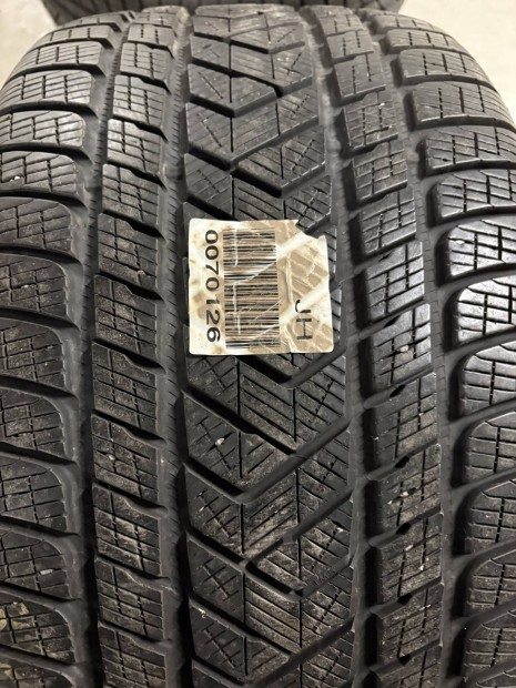 Tligumi 305/40 R20 