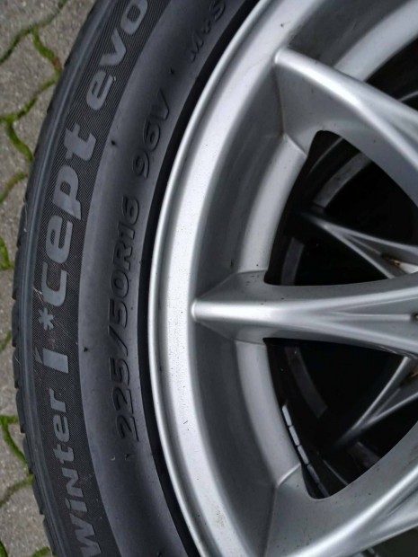 Tligumi BMW alufelnivel