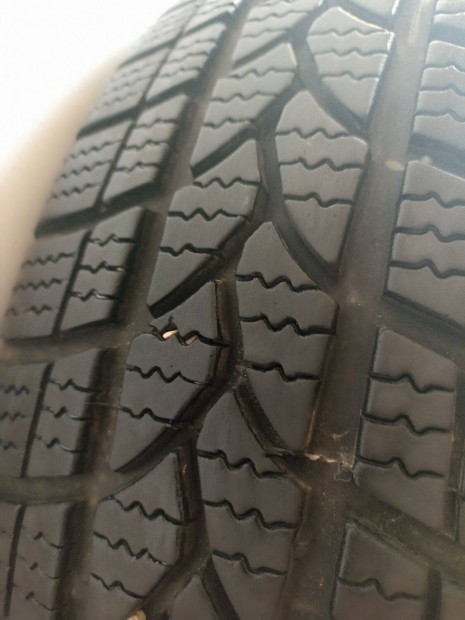 Tligumi Garnitra 185/65 R14 Elad 28.000. FT