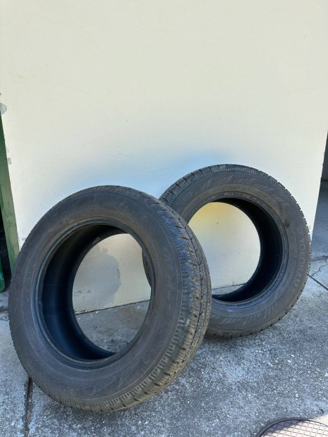 Tligumi Yokohama 215x65c16 c 109 T